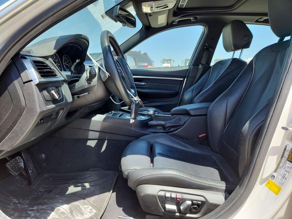 2018 BMW 330