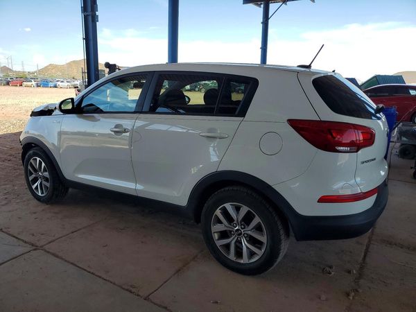 2015 KIA SPORTAGE GL - Middle-low
