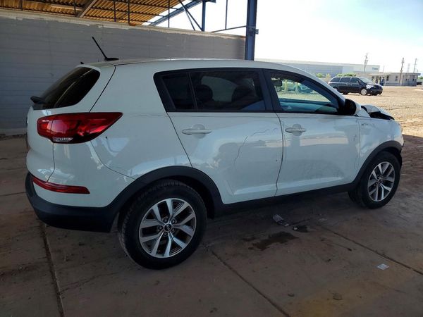 2015 KIA SPORTAGE GL - Middle-low