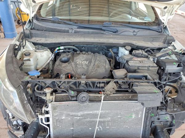 2015 KIA SPORTAGE GL - Middle-low