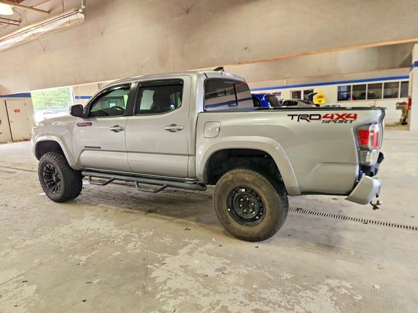 2021 TOYOTA TACOMA SR5