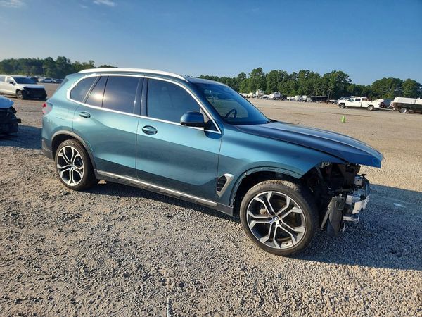 2024 BMW X5 sDrive40i
