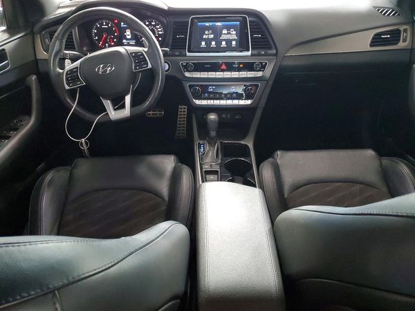 2019 HYUNDAI SONATA
