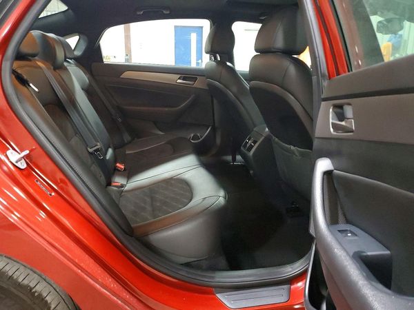 2019 HYUNDAI SONATA