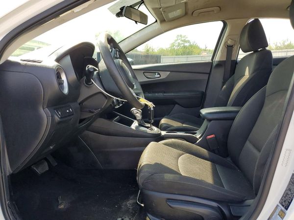 2021 KIA FORTE FE, LXS