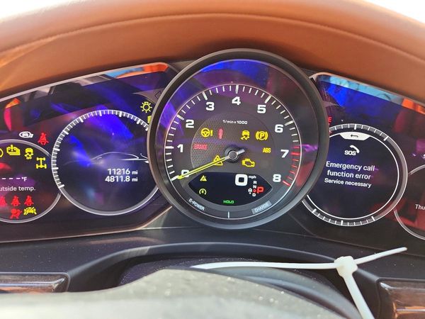 2023 PORSCHE PANAMERA