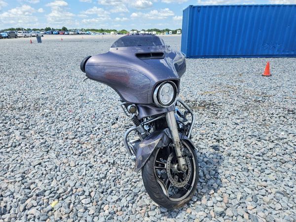 2015 HARLEY-DAVIDSON FL