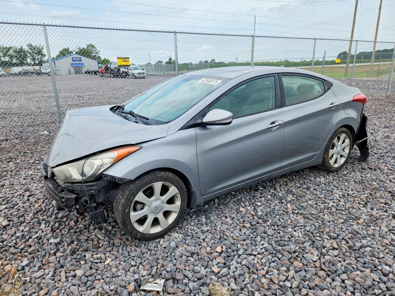 2013 HYUNDAI ELANTRA