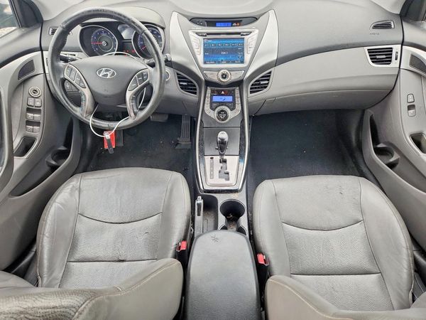 2013 HYUNDAI ELANTRA