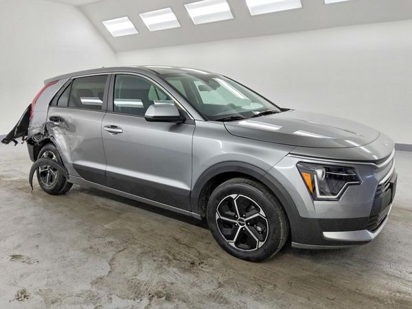 2026 KIA NIRO LX
