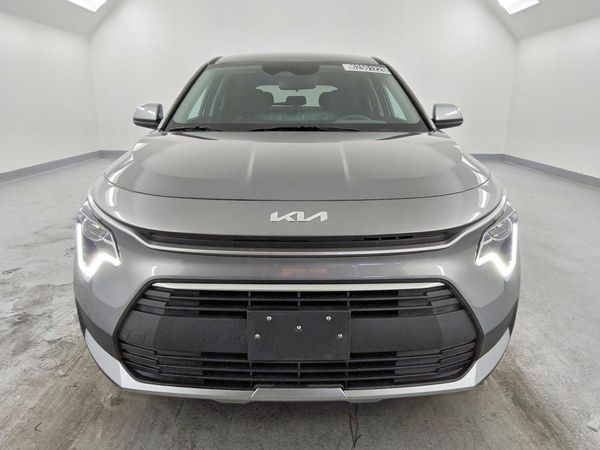 2026 KIA NIRO LX