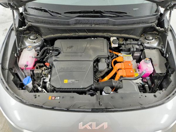 2026 KIA NIRO LX