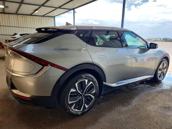 2023 KIA EV6 Light, Wind