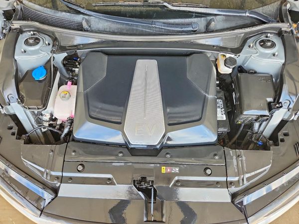 2023 KIA EV6 Light, Wind