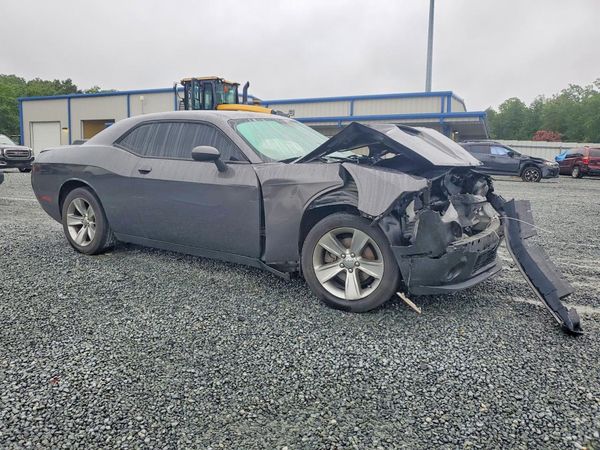 2022 DODGE CHALLENGER SXT