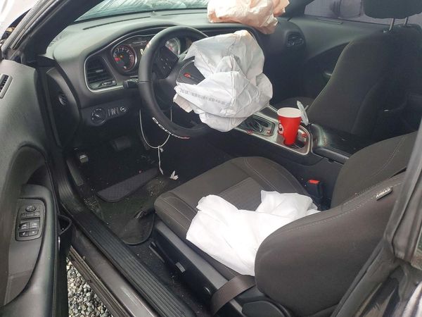 2022 DODGE CHALLENGER SXT