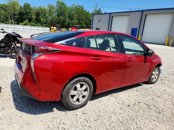 2018 TOYOTA PRIUS