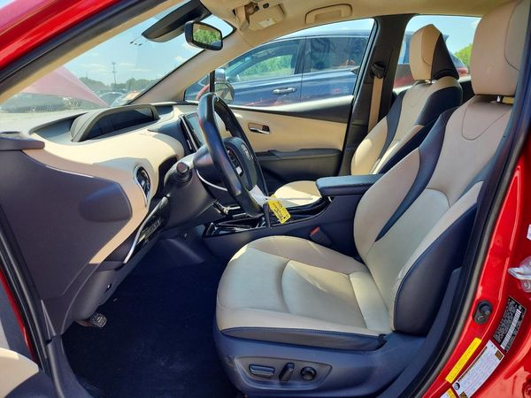 2018 TOYOTA PRIUS