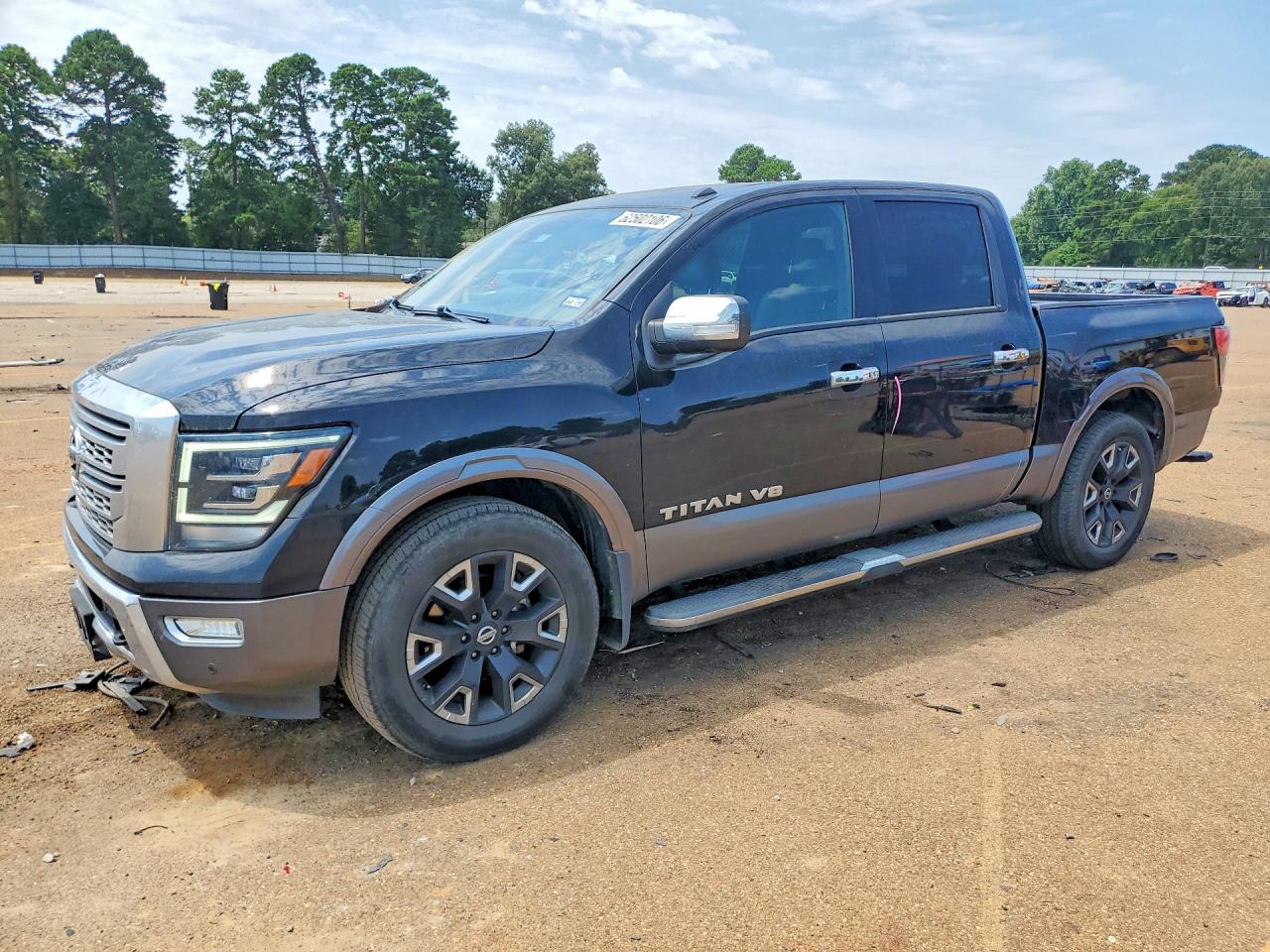 2020 NISSAN TITAN