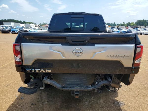 2020 NISSAN TITAN