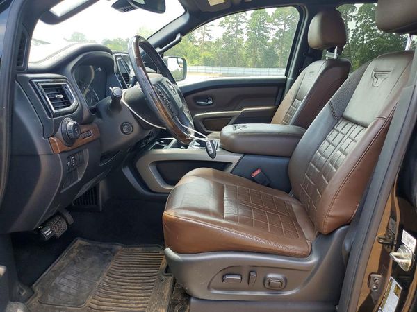 2020 NISSAN TITAN