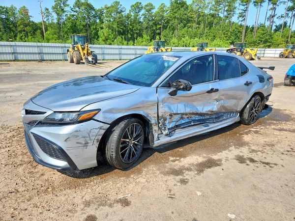 2021 TOYOTA CAMRY