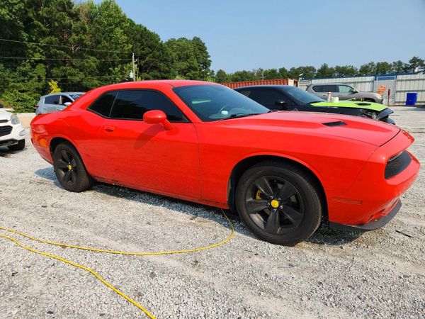 2016 DODGE CHALLENGER SXT