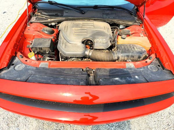 2016 DODGE CHALLENGER SXT