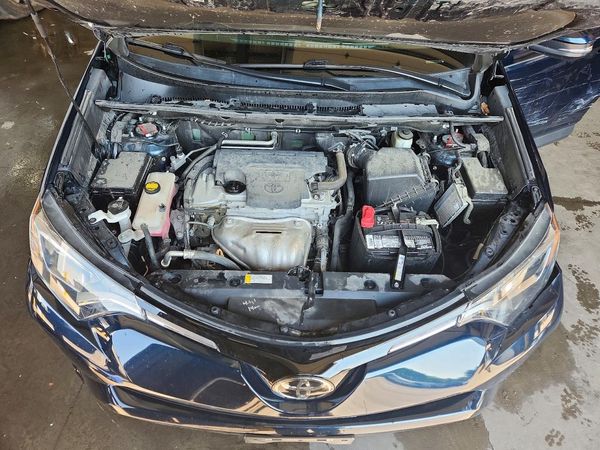 2018 TOYOTA RAV4 Adventure/XLE