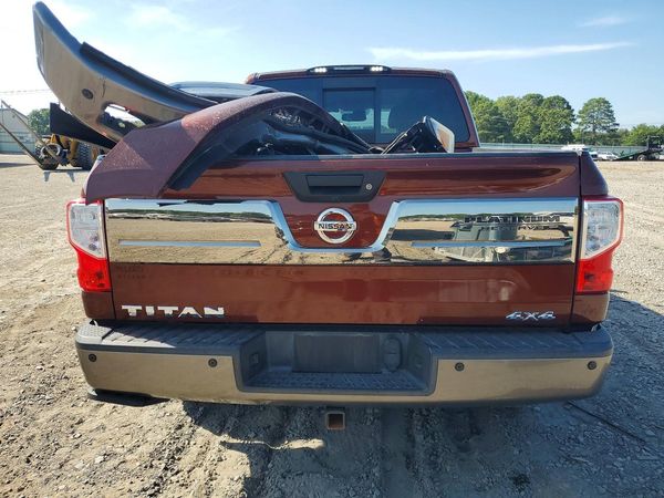 2018 NISSAN TITAN