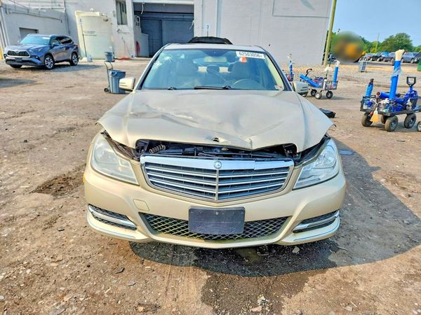 2012 MERCEDES-BENZ C