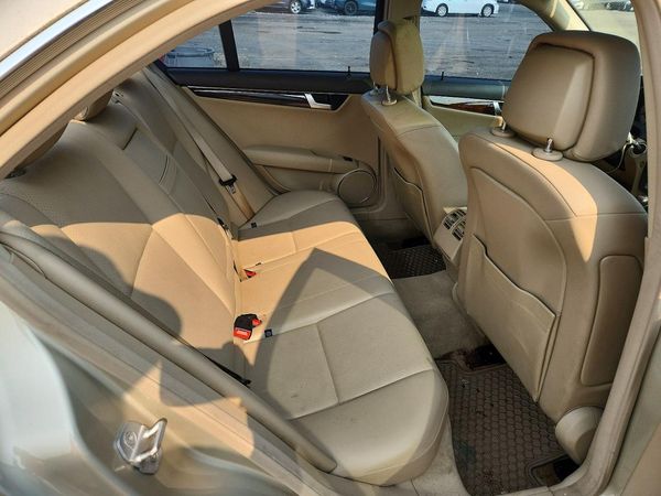 2012 MERCEDES-BENZ C