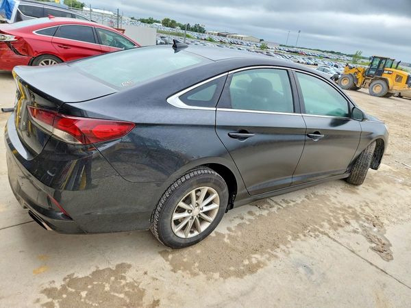 2018 HYUNDAI SONATA SE, Eco
