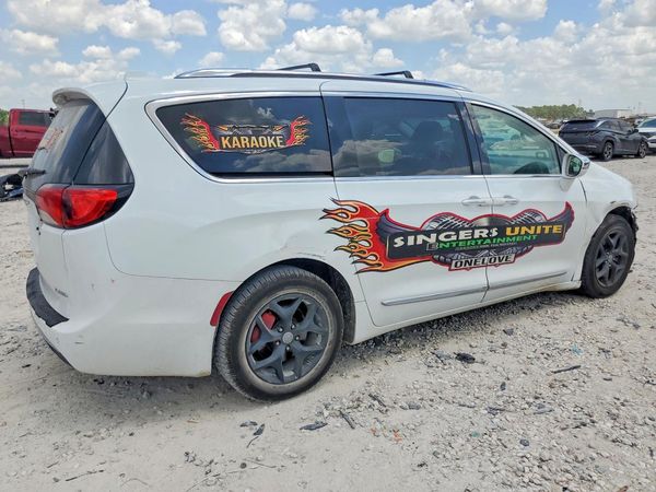 2020 CHRYSLER PACIFICA