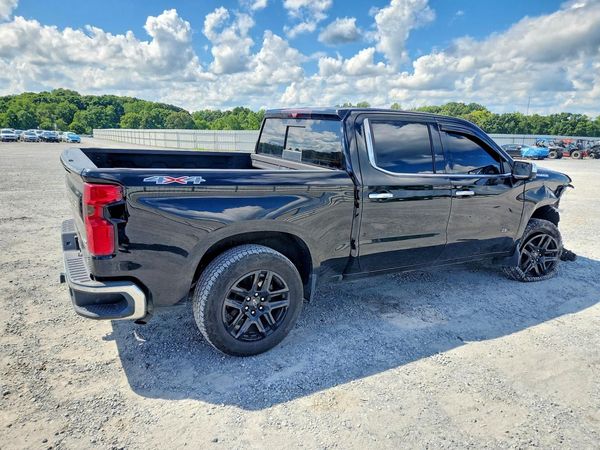 2022 CHEVROLET SILVERADO LTZ