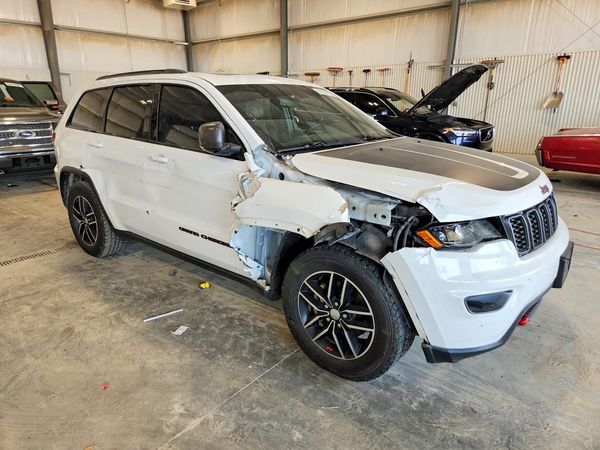 2018 JEEP GRAND CHEROKEE Trailhawk