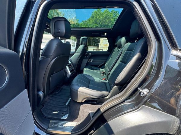 2018 LAND ROVER RANGE ROVER SPORT SE