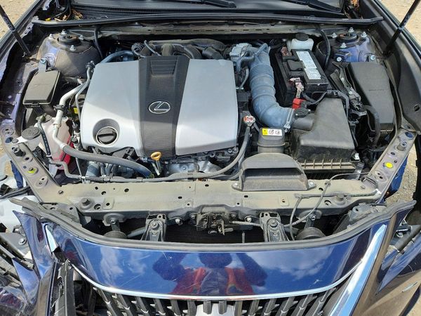 2024 LEXUS ES 350