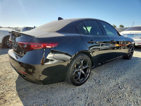2020 ALFA ROMEO GIULIA