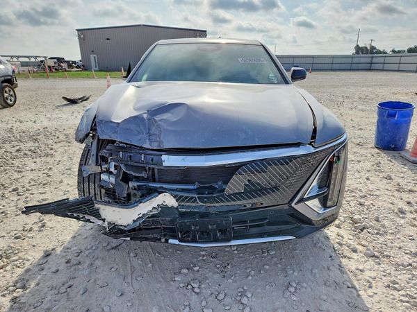 2023 CADILLAC LYRIQ Luxury 1SE