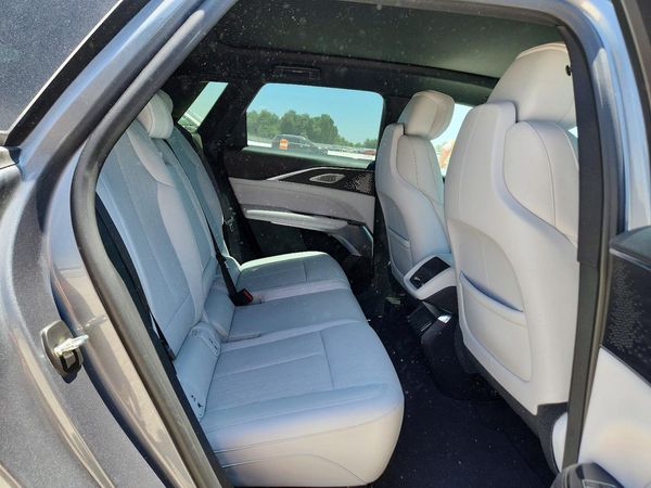 2023 CADILLAC LYRIQ Luxury 1SE