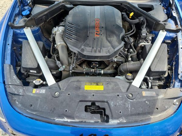 2018 KIA STINGER