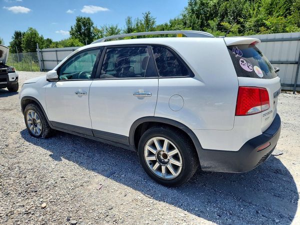 2013 KIA SORENTO