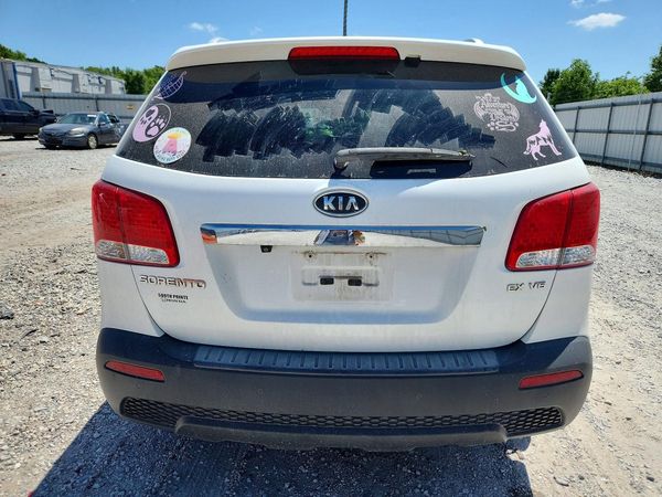 2013 KIA SORENTO