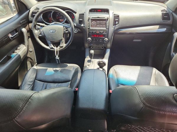 2013 KIA SORENTO