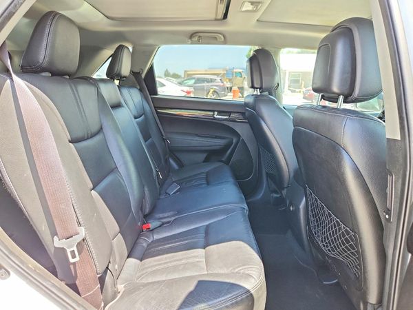 2013 KIA SORENTO