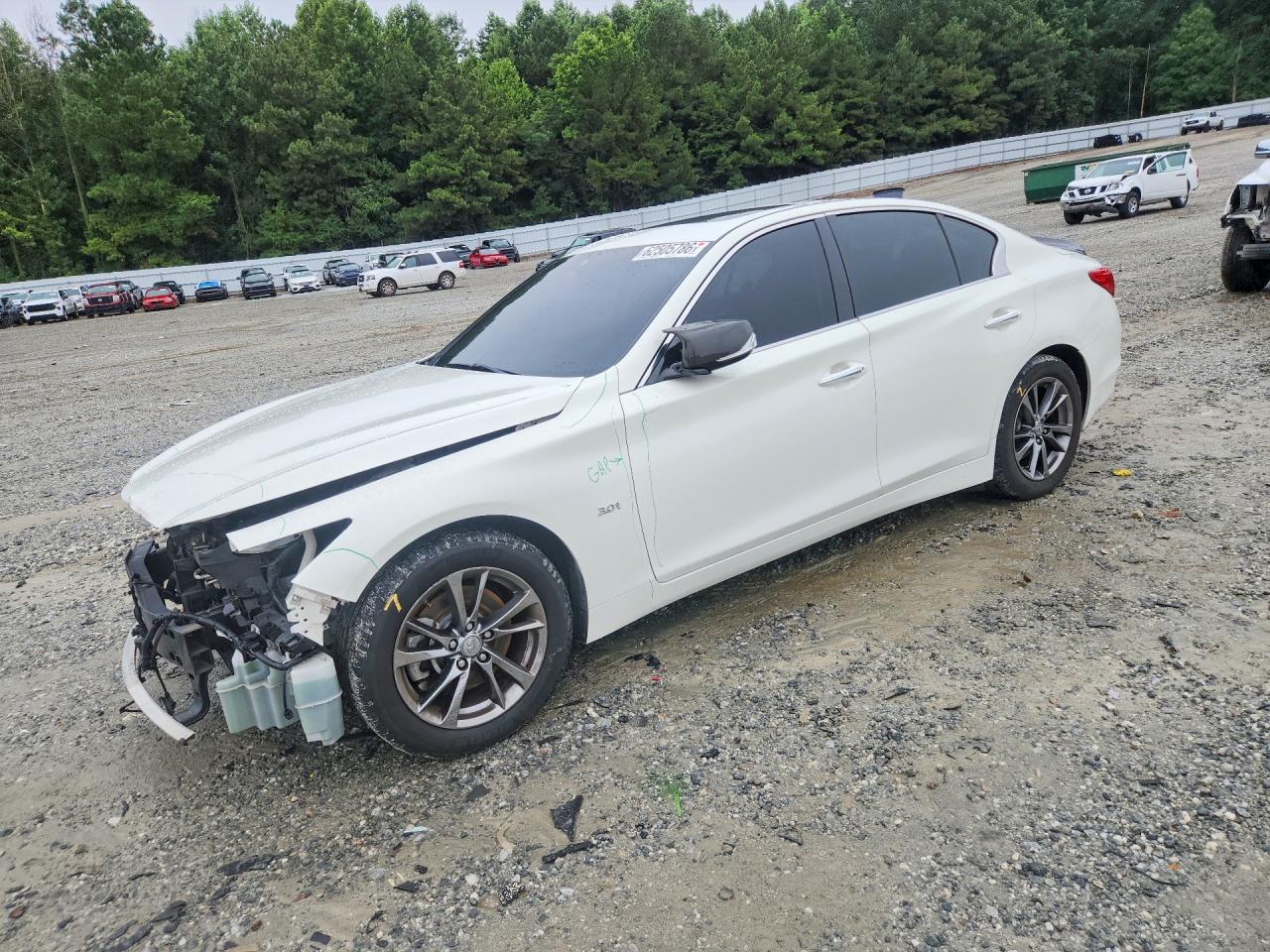 2017 INFINITI Q50