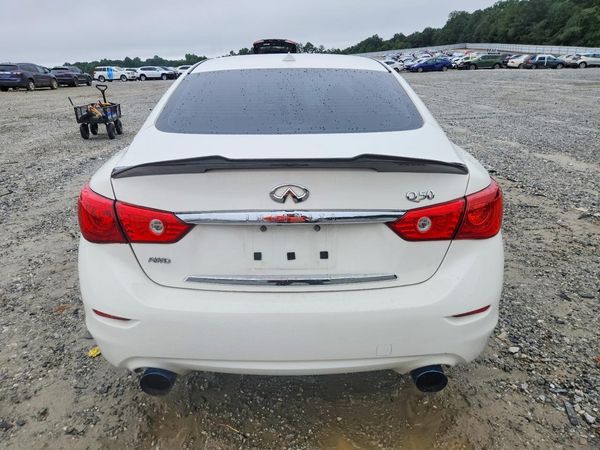 2017 INFINITI Q50