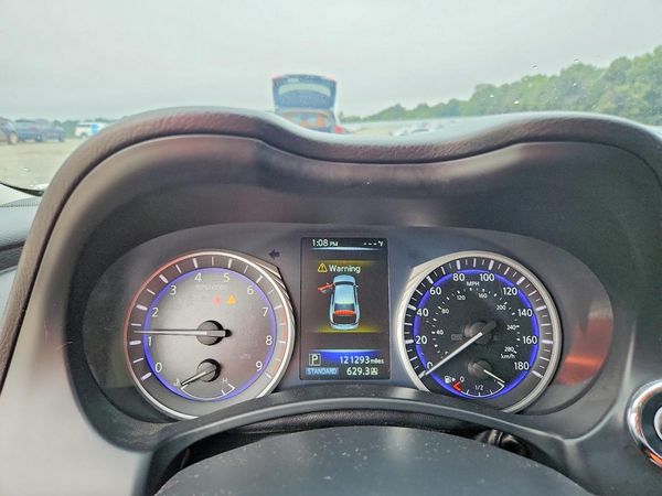 2017 INFINITI Q50