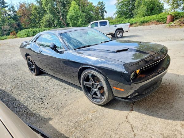 2019 DODGE CHALLENGER SXT